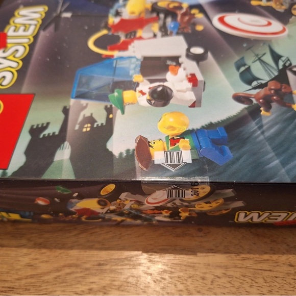 LEGO System Space Exploration Set - Red, Blue, Black - Picture 6 of 7